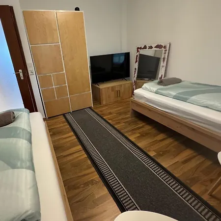 Apartment Groß Modern Für Urlaub&monteure Garten Terrasse 3 Schlafzimmer