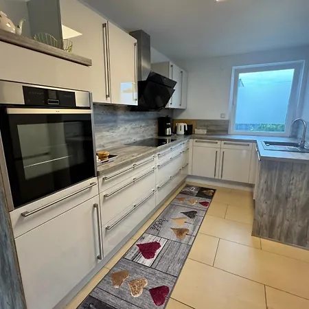 Groß Modern Für Urlaub&monteure Garten Terrasse 3 Schlafzimmer * Königswinter