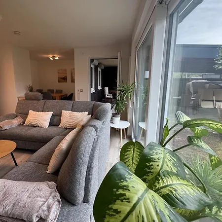 Groß Modern Für Urlaub&monteure Garten Terrasse 3 Schlafzimmer Königswinter