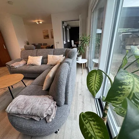 Apartment Groß Modern Für Urlaub&monteure Garten Terrasse 3 Schlafzimmer *